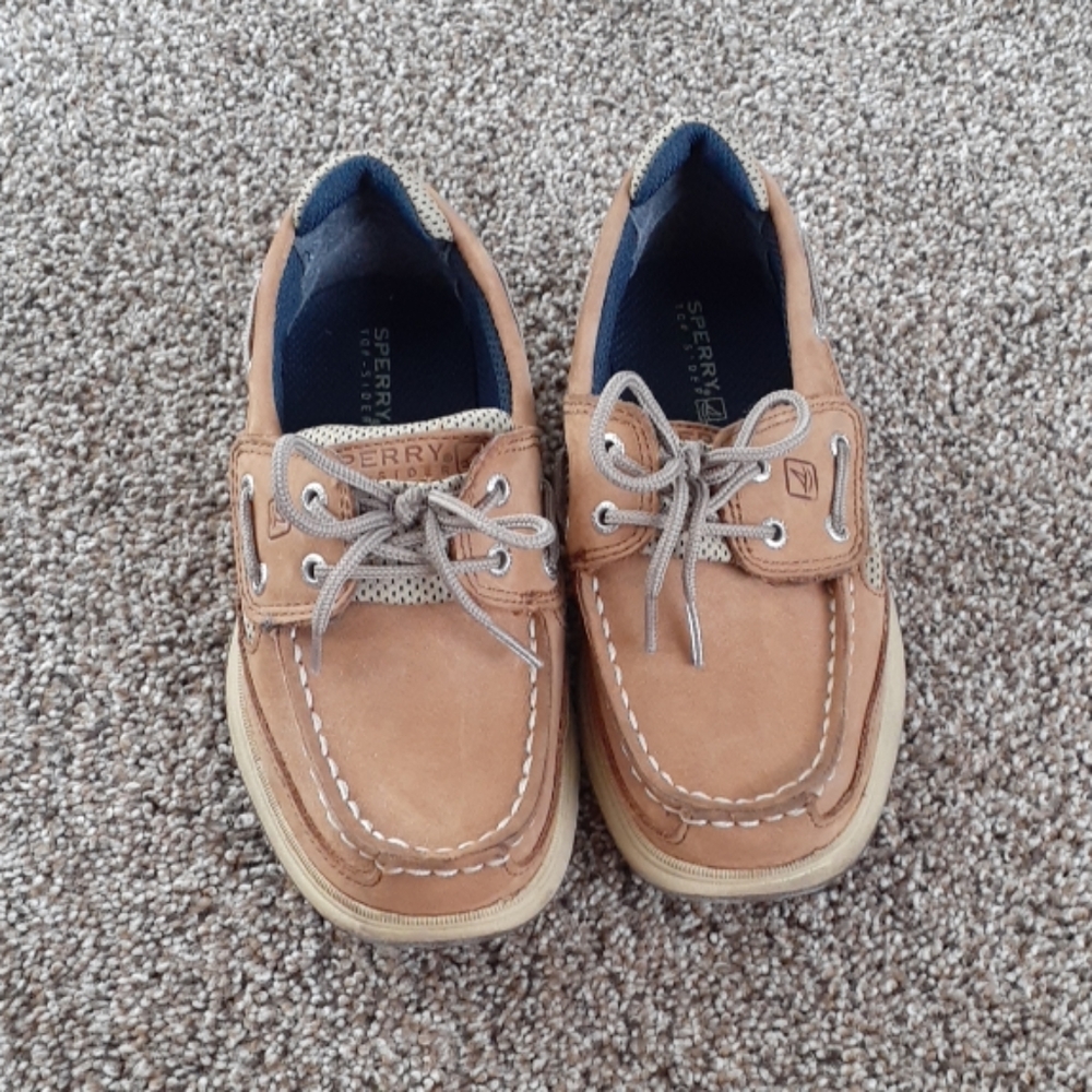 Sperry shoes
